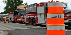 Des pompiers de Montréal et d'Ottawa se sont joints à ceux de Mirabel pour une semaine d'exercices de feu à Saint-Canut, au début juin 2016.