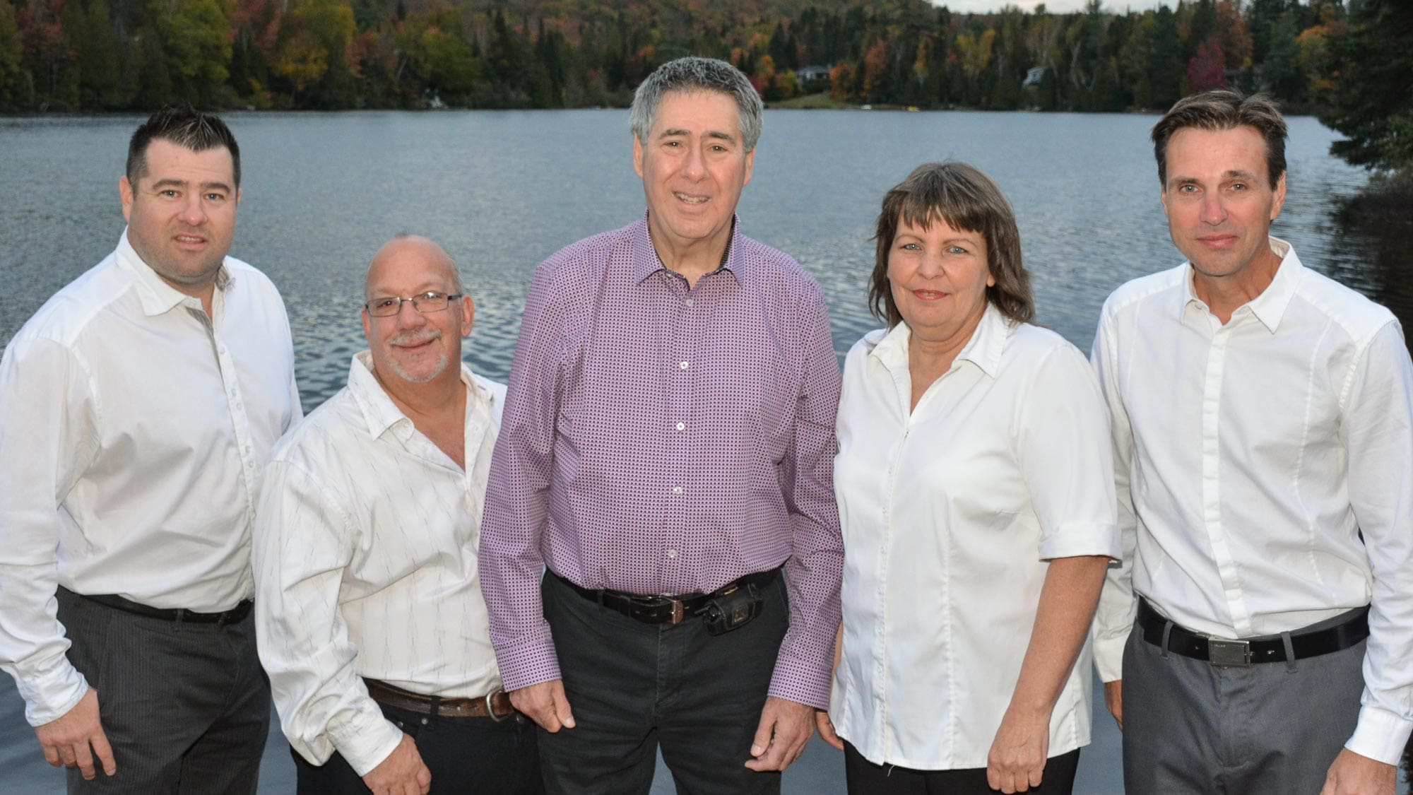 Quatre des cinq candidats qui font équipe avec Gilles Rousseau, ancien maire de Saint-Hippolyte,. entre 2005 et 2009.